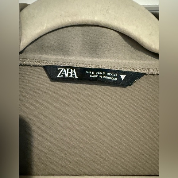 Zara Tan Flowy Mini Dress Button Front Drawstring Waist Tie Taupe Size Medium - Picture 3 of 6